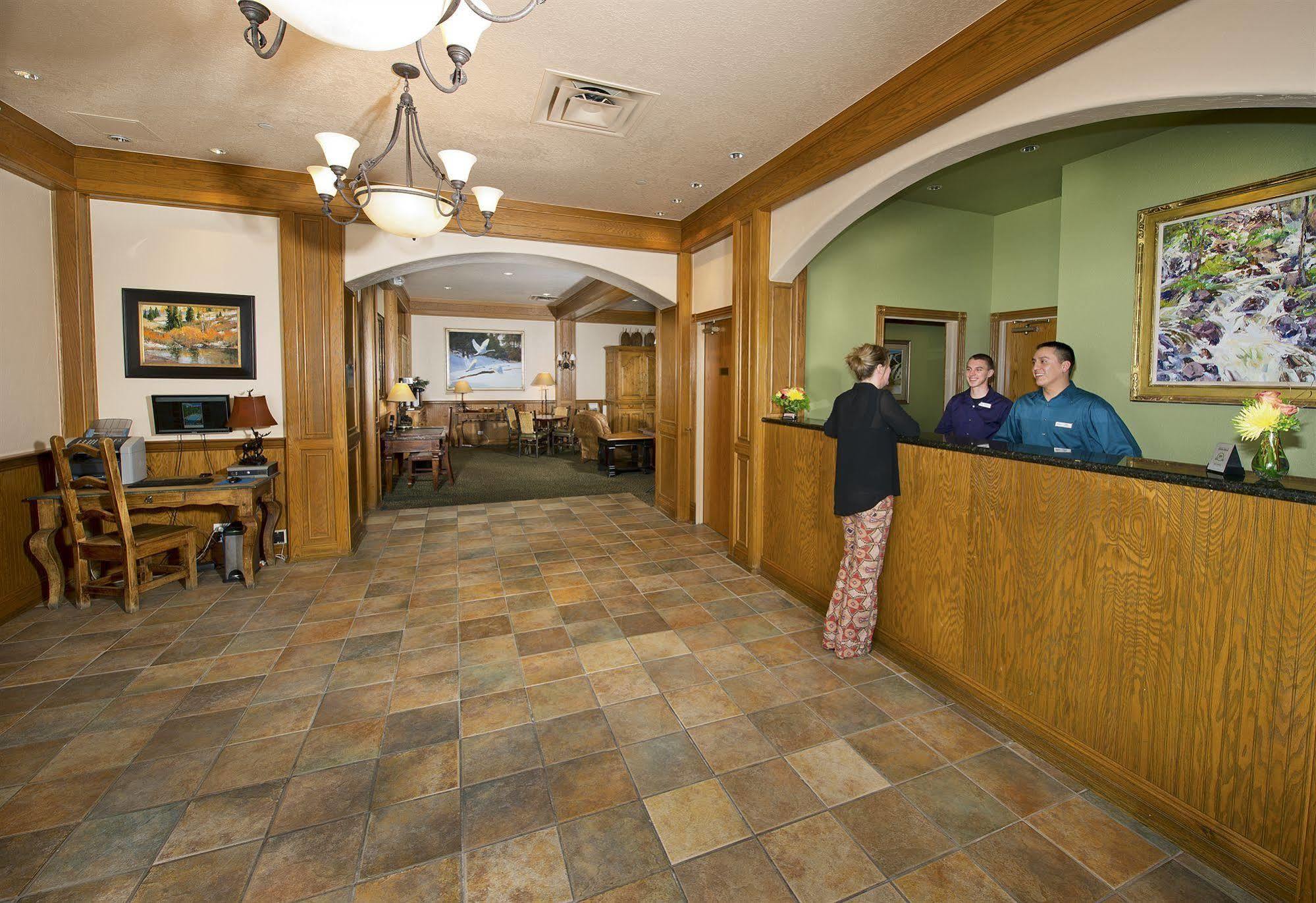 The Inn At Riverwalk Edwards Екстериор снимка